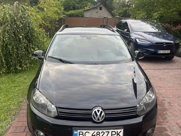 Авто Volkswagen Golf 2010 № 7966273
