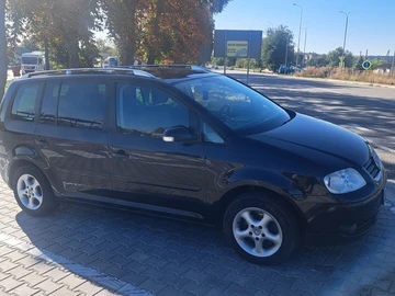 Авто Volkswagen Touran 2004 № 7966283