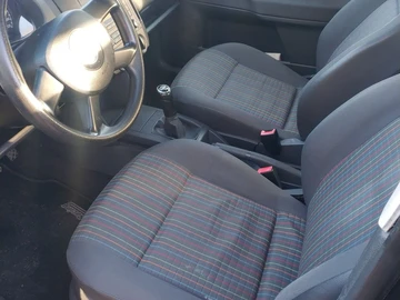 Авто Volkswagen Polo 2005 № 7966298