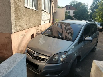 Авто Opel Zafira 2008 № 7966323