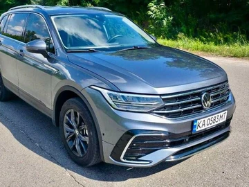 Авто Volkswagen Tiguan 2021 № 7966457