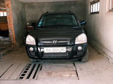 Авто Hyundai Tucson 2007 № 7966516