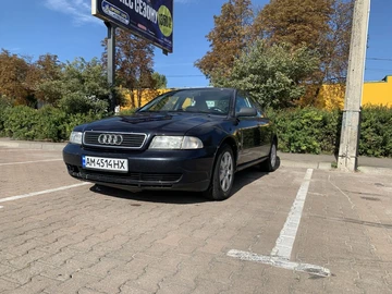 Авто Audi A4 1995 № 7966626