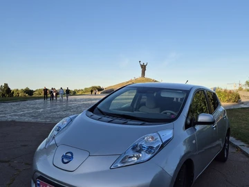 Авто Nissan Leaf 2012 № 7966682
