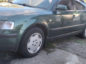 Авто Volkswagen Passat Sedan 1999 № 7966830