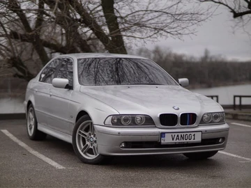Авто BMW 5 Серия 2002 № 7966933