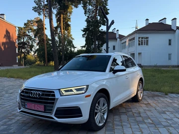 Авто Audi Q5 2018 № 7967006