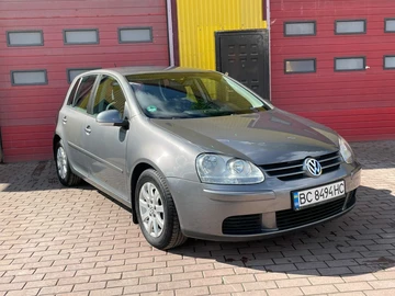 Авто Volkswagen Golf 2004 № 7967182