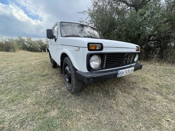 Авто ВАЗ 2121 1988 № 7967193