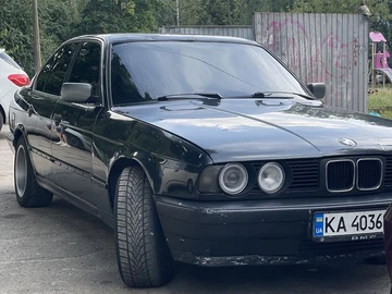 Авто BMW 5 Серия 1990 № 7967324