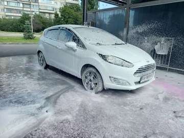Авто Ford Fiesta 2013 № 7967339