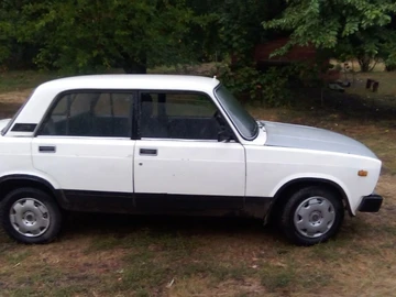 Авто ВАЗ 2105 1980 № 7967383