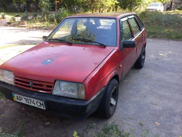Авто ВАЗ 2109 1995 № 7967397