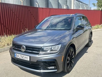 Авто Volkswagen Tiguan 2019 № 7967417
