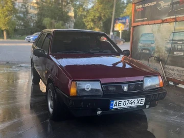 Авто ВАЗ 21099 1994 № 7967854