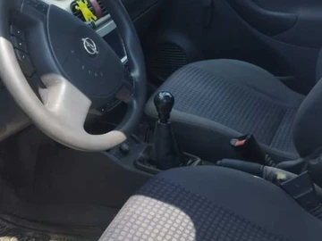Авто Opel Corsa 2002 № 7967863