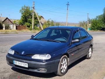Авто Renault Laguna 1995 № 7968117