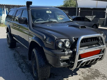 Авто Mitsubishi L 200 2000 № 7968142