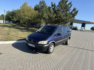 Авто Opel Zafira 2002 № 7968262