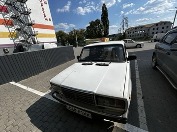 Авто ВАЗ 2107 2001 № 7968283