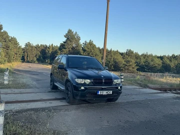 Авто BMW X5 2004 № 7968288