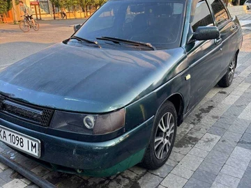 Авто ВАЗ 21102 2003 № 7968313