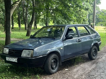 Авто ВАЗ 2109 1992 № 7968317