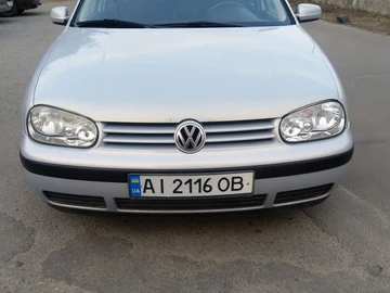 Авто Volkswagen Golf 2000 № 7968351