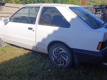 Авто Ford Escort 1986 № 7968546