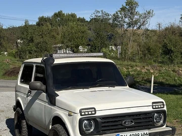 Авто ВАЗ 2121 1995 № 7968705