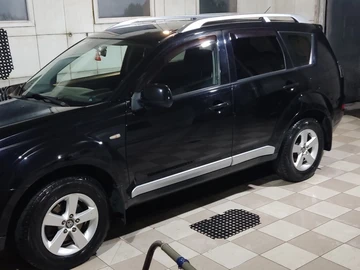 Авто Mitsubishi Outlander 2009 № 7968742