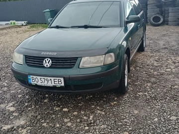 Авто Volkswagen Passat Variant 1999 № 7968752