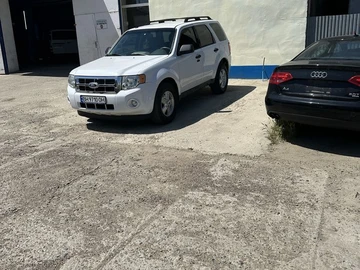Авто Ford Escape 2009 № 7968895