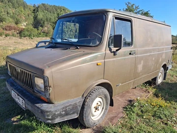 Авто Rover 100 1986 № 7968904