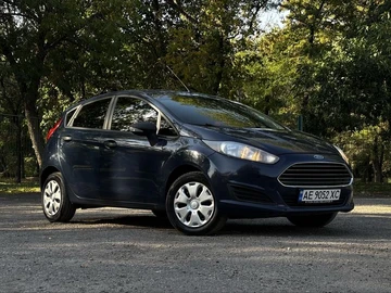 Авто Ford Fiesta 2013 № 7968906