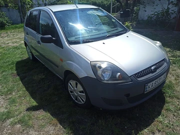 Авто Ford Fiesta 2006 № 7968948