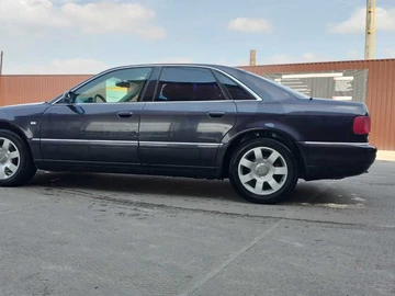 Авто Audi A8 2000 № 7969070