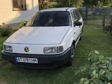Авто Volkswagen Passat Variant 1987 № 7969074