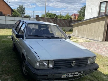 Авто Volkswagen Passat Variant 1986 № 7969136
