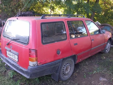 Авто Opel Kadett 1986 № 7969299