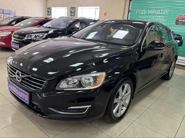 Авто Volvo V60 2016 № 7969330