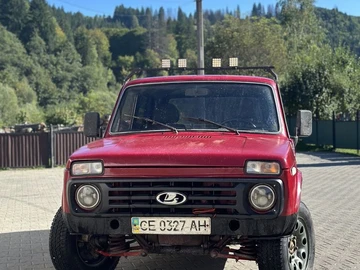 Авто ВАЗ 21121 1993 № 7969343