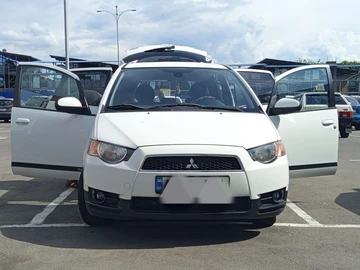Авто Mitsubishi Colt 2011 № 7969348
