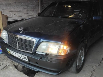 Авто Mercedes 280 1998 № 7969359