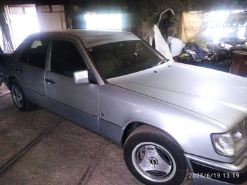 Авто Mercedes 200 1993 № 7969529