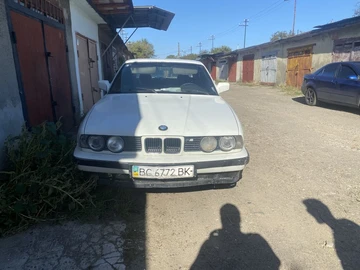 Авто BMW 5 Серия 1989 № 7969535