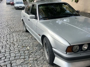 Авто BMW 5 Серия 1992 № 7969910