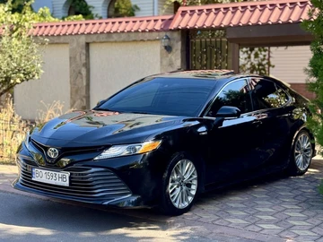 Авто Toyota Camry 2018 № 7969955