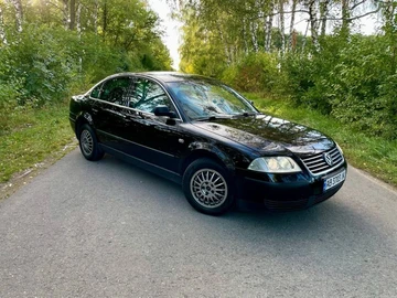 Авто Volkswagen Passat Sedan 2001 № 7970065