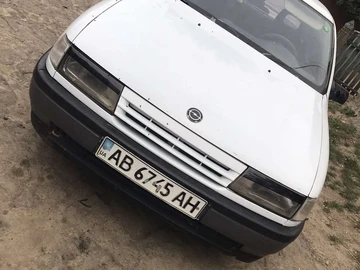 Авто Opel Vectra 1989 № 7970228